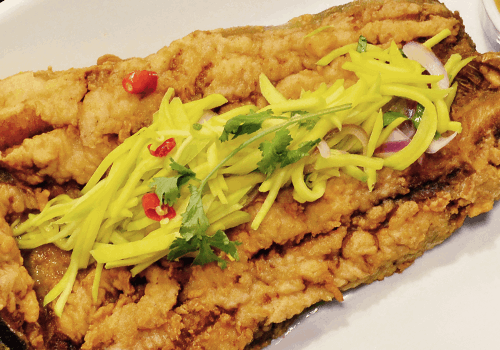 Crispy with Mangga Salad